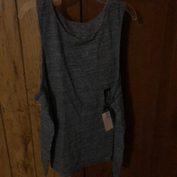 New Gap Tank Top - Picture 1 of 2
